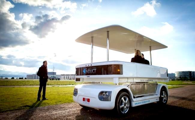 El primer mini-bus de pasajeros que se conduce solo y es 100% eléctrico