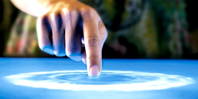 Transforme cualquier superficie en pantalla táctil con Kinect