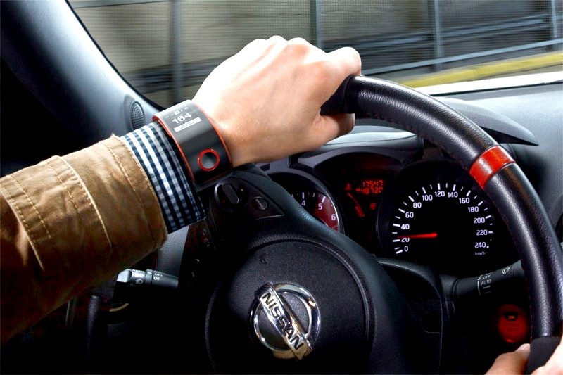 Nissan presenta, Nismo, su propio reloj inteligente