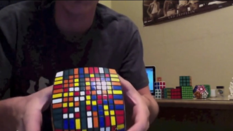 Vea resolver un cubo de Rubik de 11x11x11