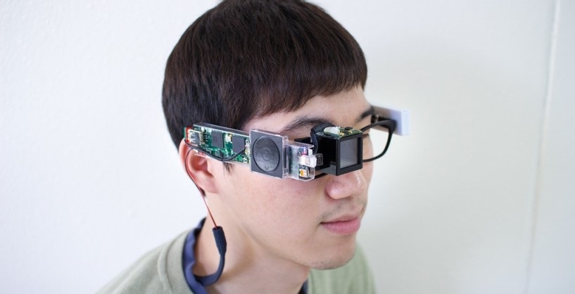 Versión coreana de gafas con realidad aumentada