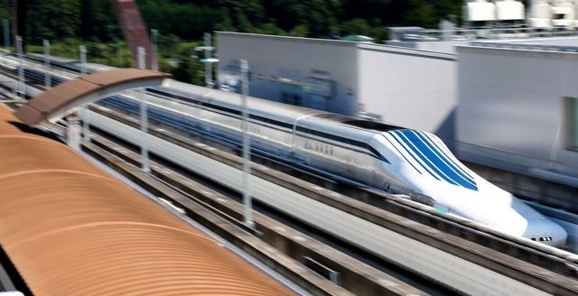 El tren de levitación magnética japonés alcanza los 500 Km/h en su primera prueba pública