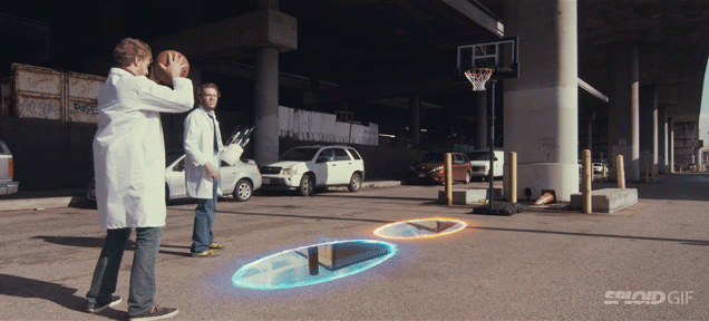 Un portal dimensional para hacer trucos imposibles de basquetbol