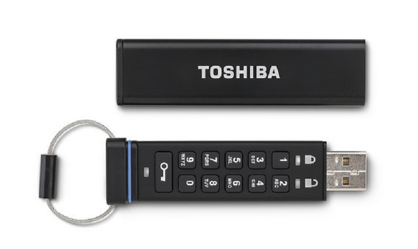 Toshiba lanza una memoria USB encriptada