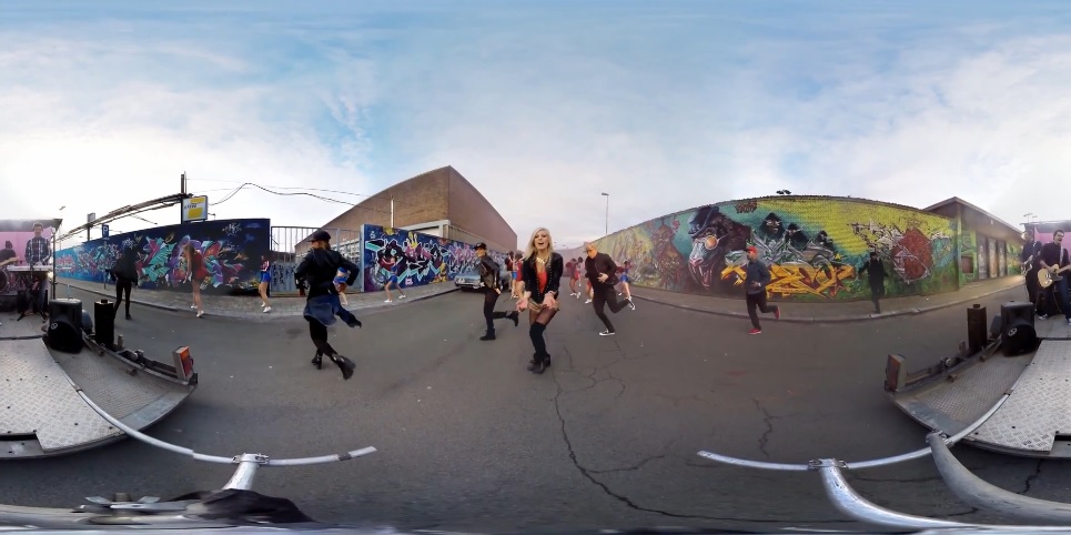 Disfrute del primer video clip musical interactivo de 360 grados y 4K