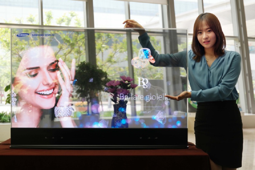 Samsung presenta pantallas transparente y espejo de 55 pulgadas