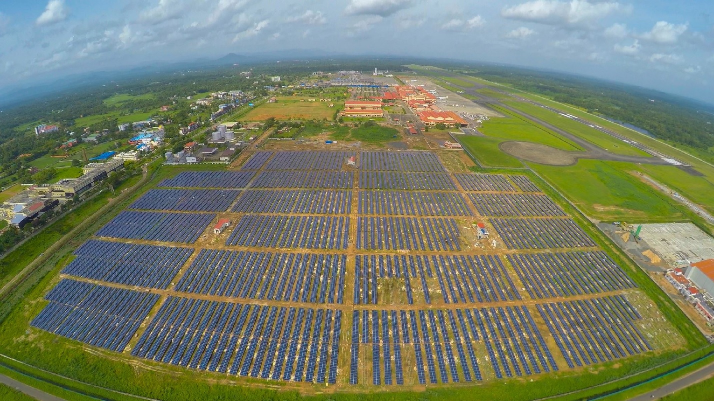El primer aeropuerto que funciona al 100% con energía solar se encuentra en India
