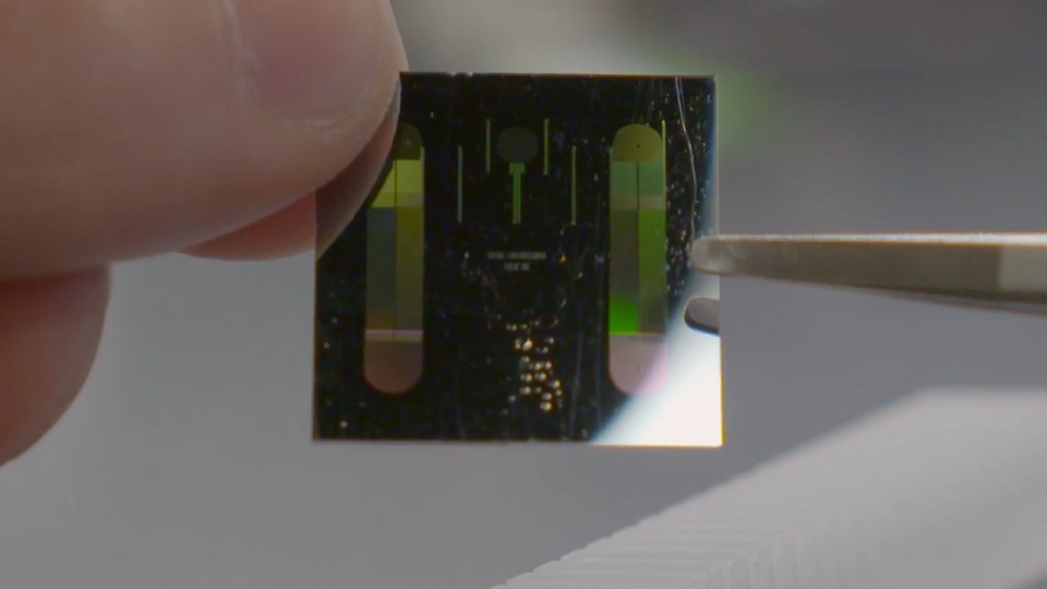 IBM trabaja en un laboratorio completo de diagnóstico médico en un chip