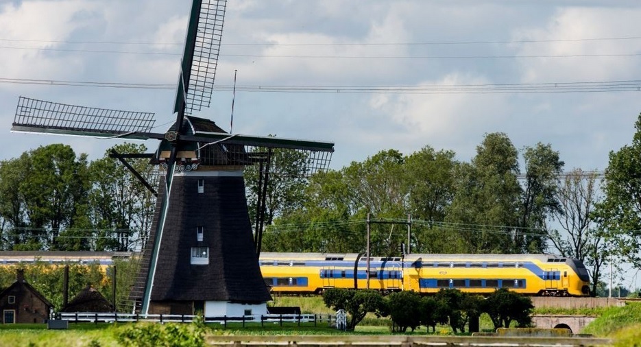 Todos los trenes eléctricos en los Países Bajos funcionan ahora con energía eólica
