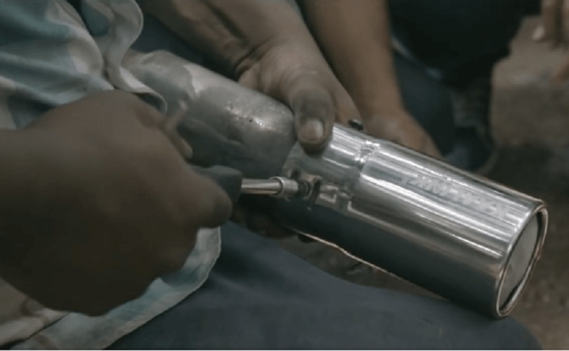 Este dispositivo convierte la contaminación del aire en tinta
