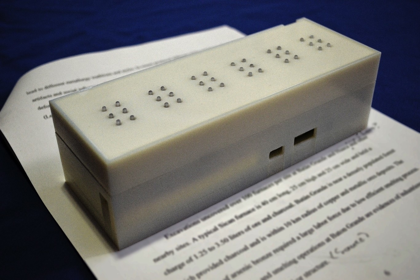 Inventan traductor de texto impreso a Braille en tiempo real
