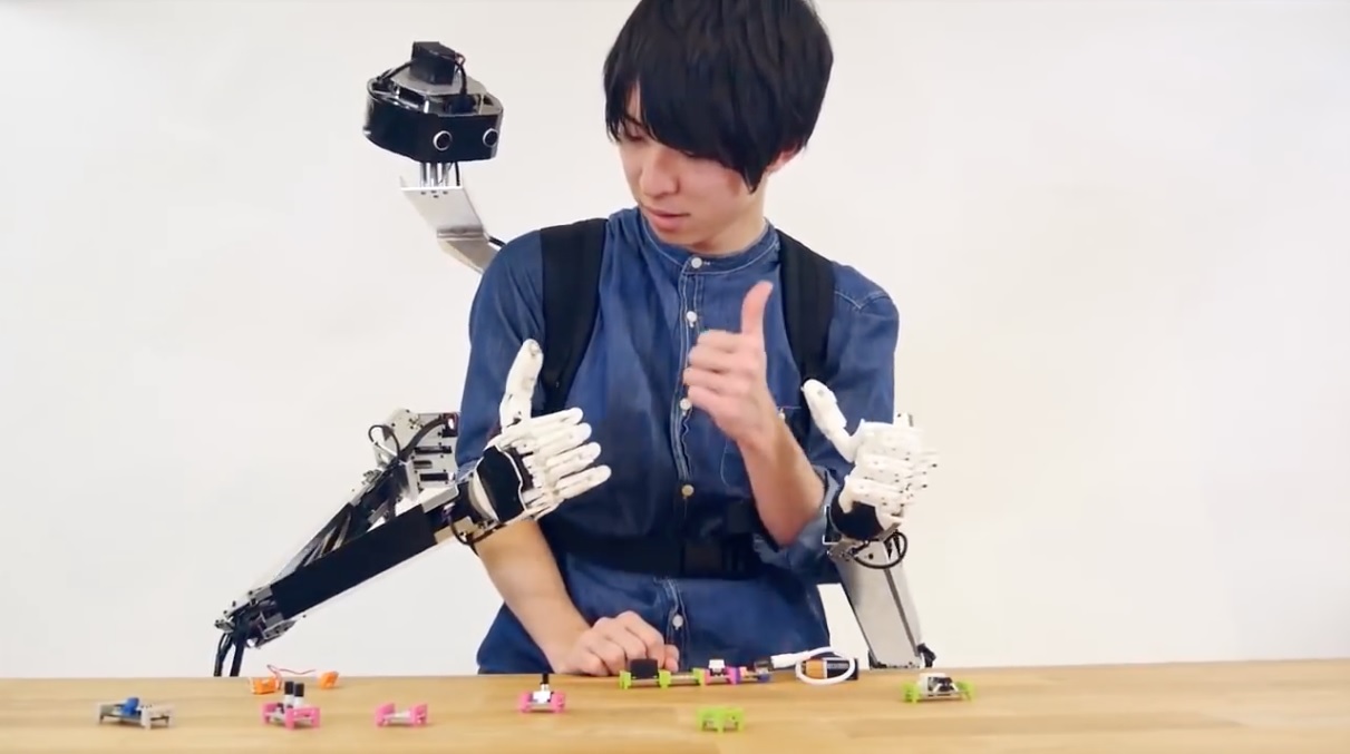 Robot de telepresencia ofrece manos extra controladas remotamente