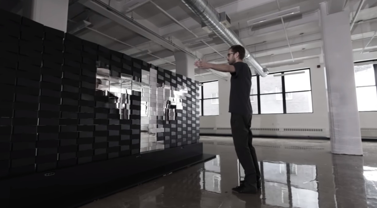 Ladrillos robots transforman paredes en superficies cinéticas
