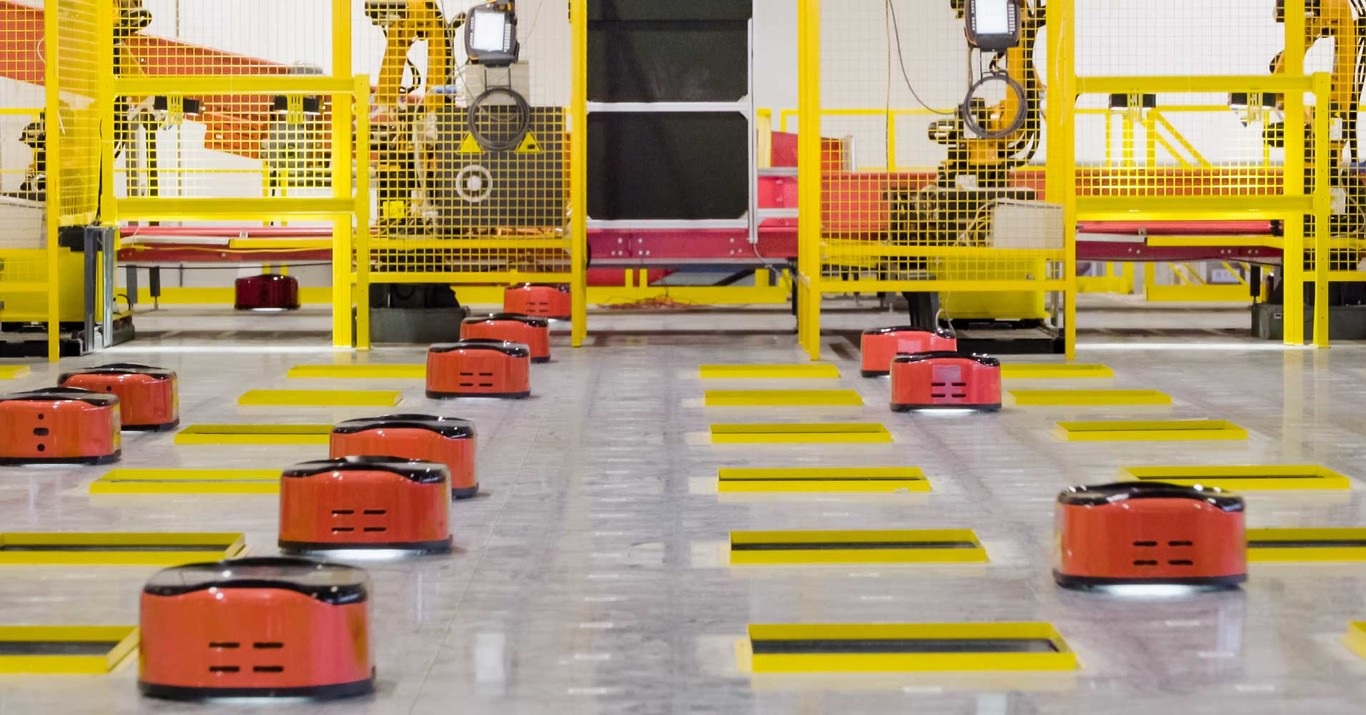 El primer almacén gestionado por robots, solo necesita 5 técnicos humanos para tareas de mantenimiento