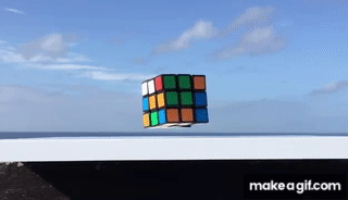 Este cubo de Rubik que flota en el aire es real, no es una animación ni efecto especial