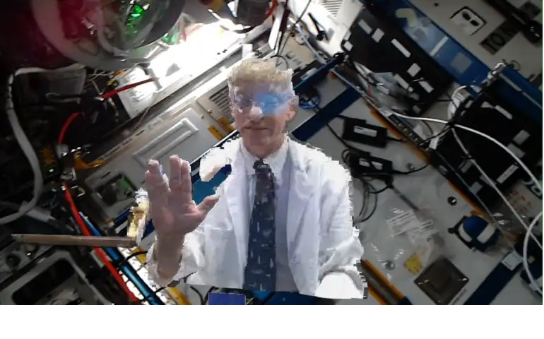 Médico holográfico para la Estación Espacial Internacional