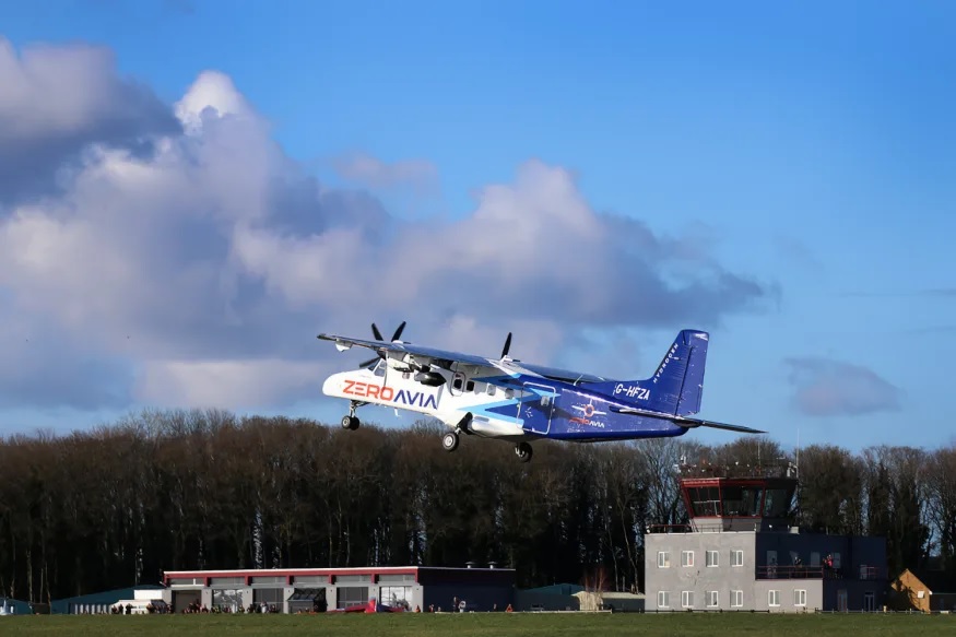 El avión eléctrico de hidrógeno más grande del mundo completa un vuelo de 10 minutos