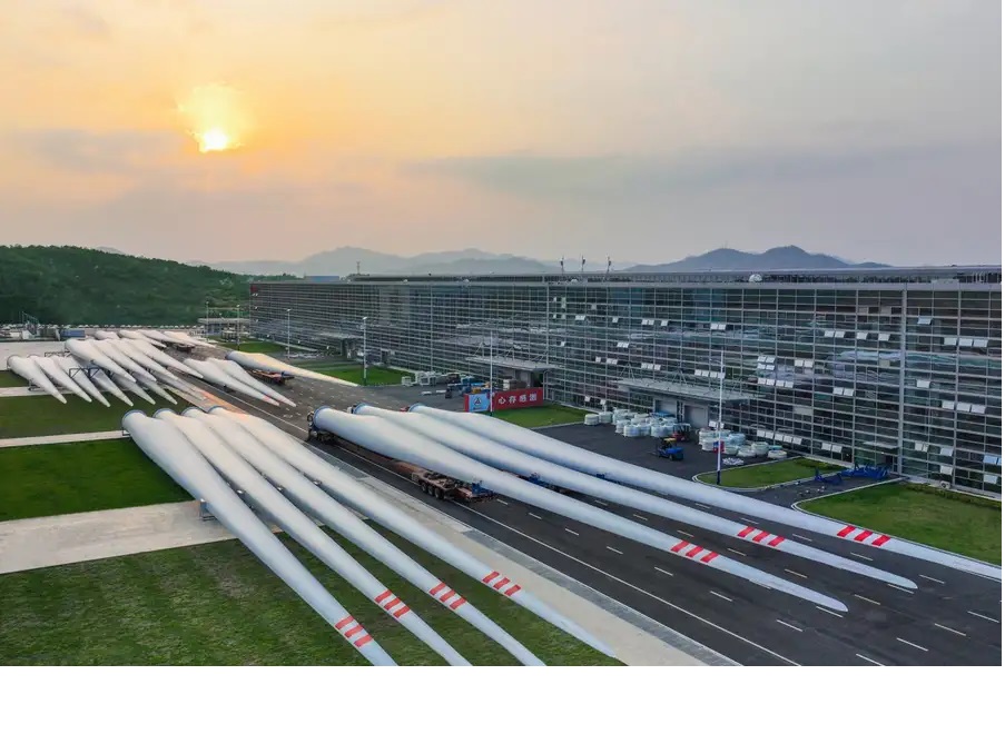 Fabrican en China las palas de turbina eólica terrestre más grandes del mundo