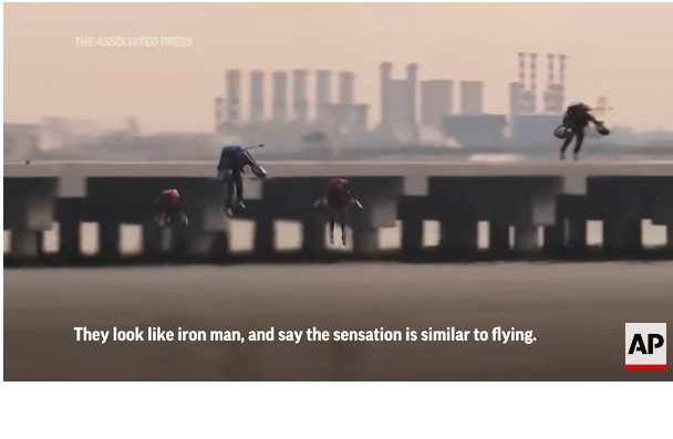 Una carrera con mochilas propulsoras, naturalmente en Dubái